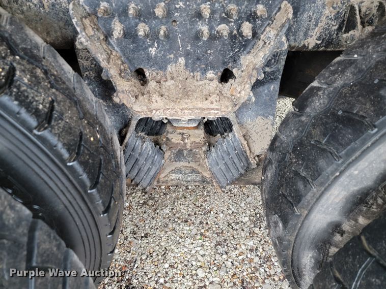 image for item JL9642 2010 International WorkStar 7500  dump truck