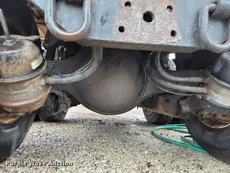 image for item JL9642 2010 International WorkStar 7500  dump truck