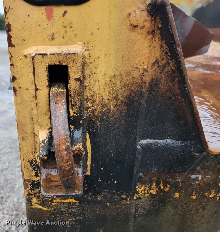 image for item JL9642 2010 International WorkStar 7500  dump truck