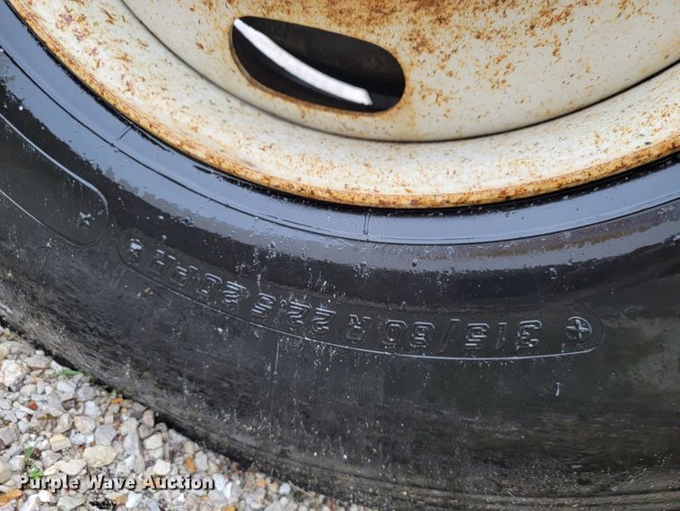 image for item JL9642 2010 International WorkStar 7500  dump truck