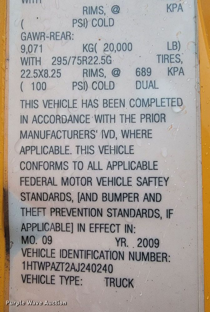 image for item JL9642 2010 International WorkStar 7500  dump truck