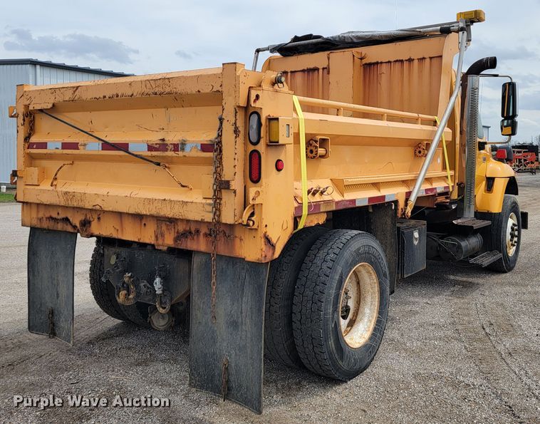 image for item JL9645 2006 International 7400  dump truck