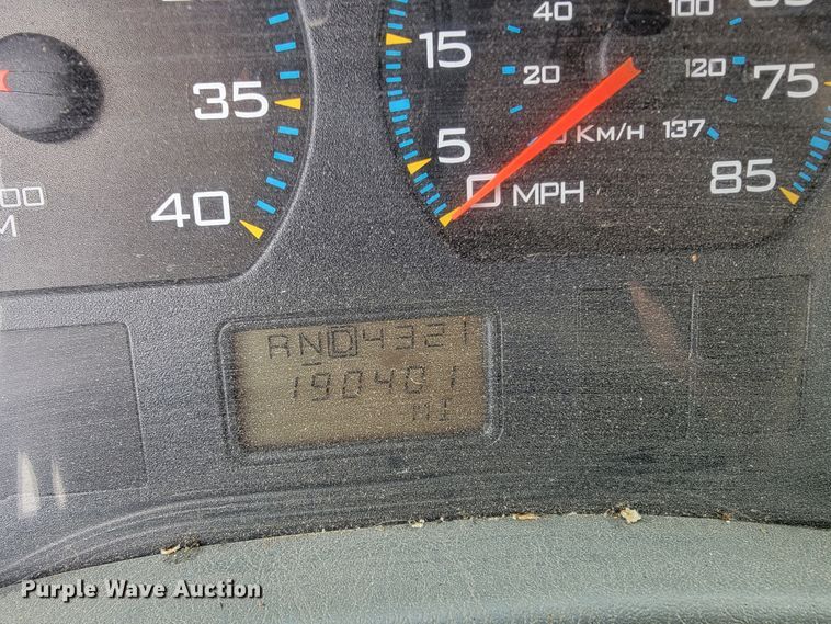 image for item JL9645 2006 International 7400  dump truck