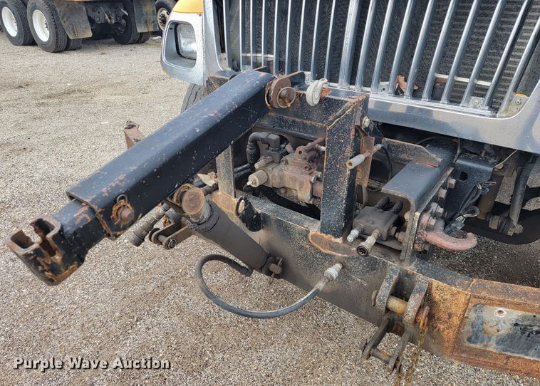 image for item JL9645 2006 International 7400  dump truck