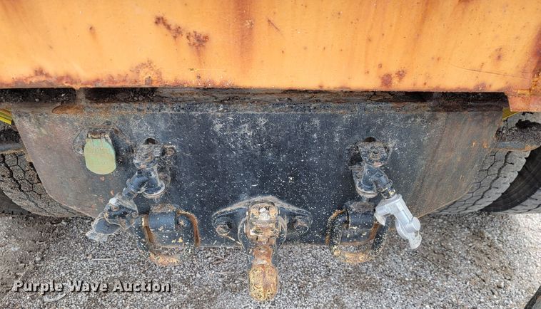 image for item JL9645 2006 International 7400  dump truck