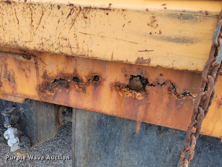 image for item JL9645 2006 International 7400  dump truck