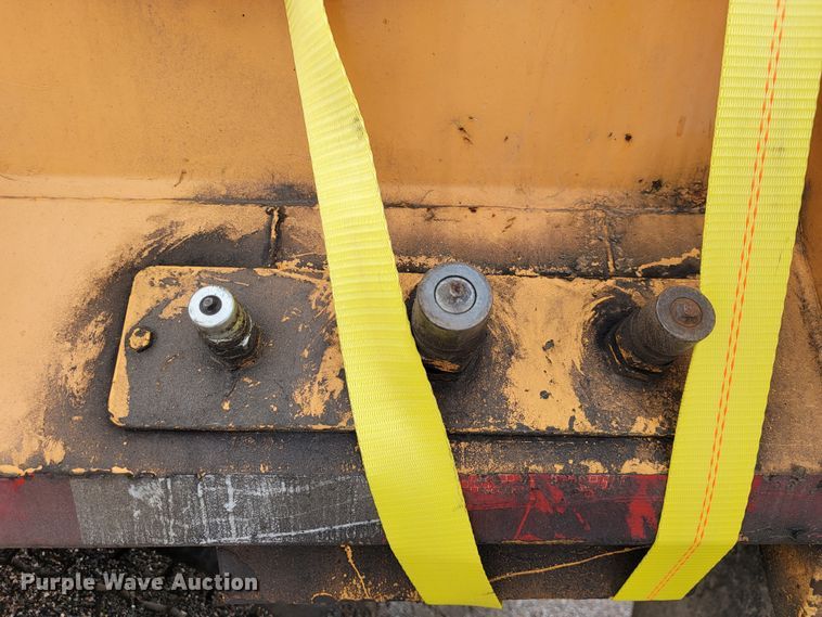 image for item JL9645 2006 International 7400  dump truck