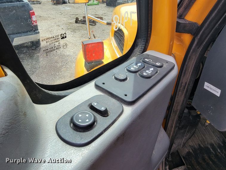 image for item JL9646 2007 International 7400  dump truck