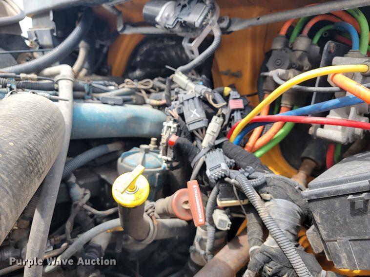 image for item JL9646 2007 International 7400  dump truck