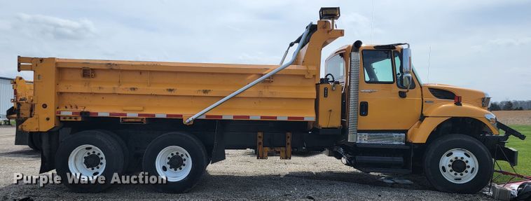 image for item JL9647 2009 International WorkStar 7500  dump truck