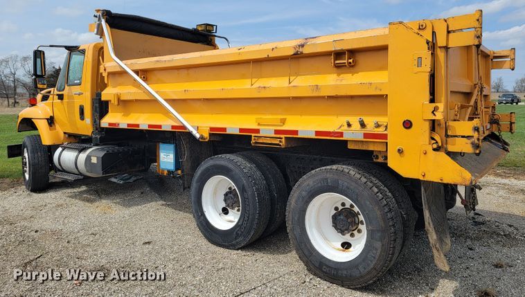 image for item JL9647 2009 International WorkStar 7500  dump truck