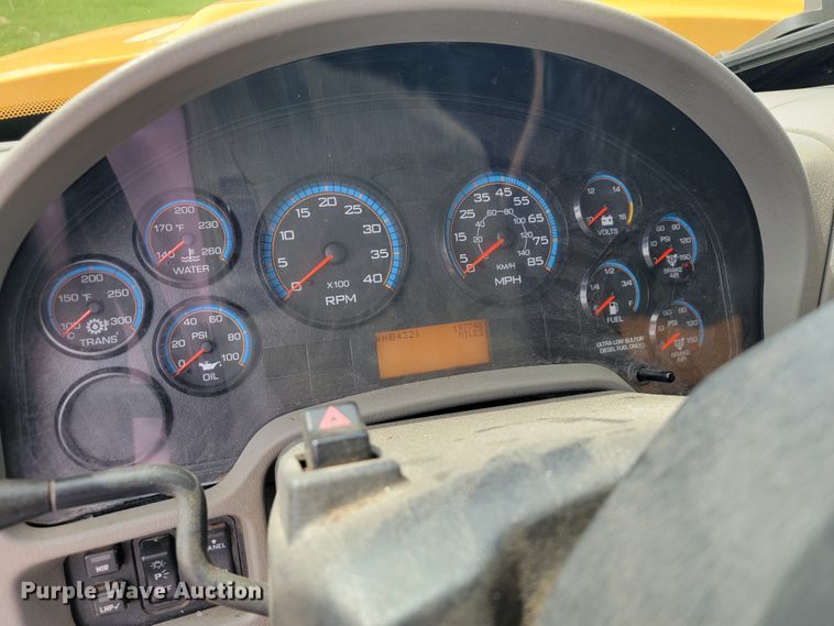 image for item JL9647 2009 International WorkStar 7500  dump truck