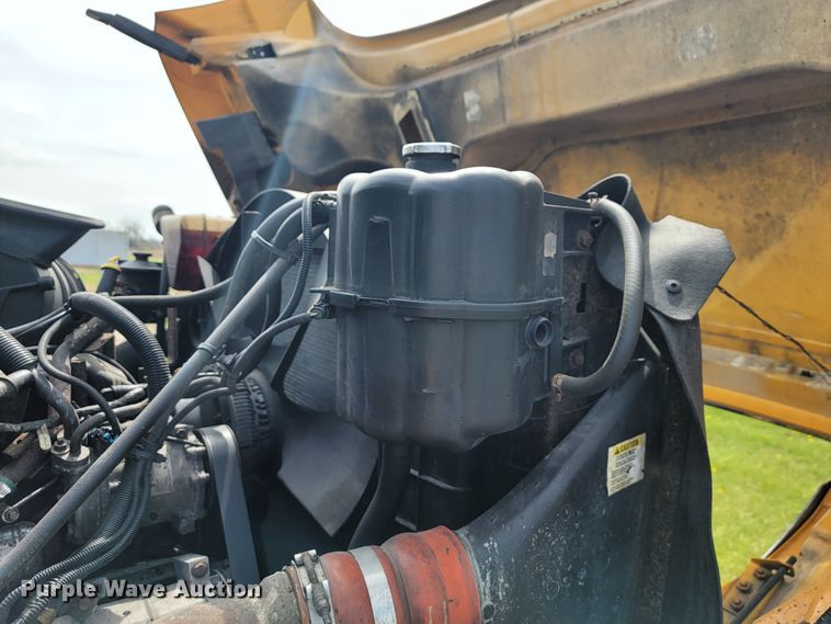 image for item JL9647 2009 International WorkStar 7500  dump truck