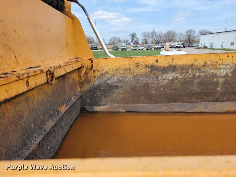 image for item JL9647 2009 International WorkStar 7500  dump truck