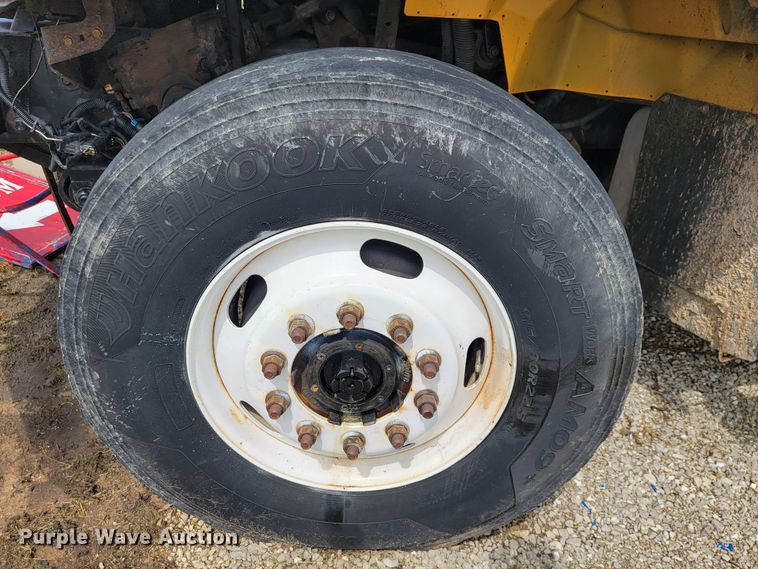 image for item JL9647 2009 International WorkStar 7500  dump truck