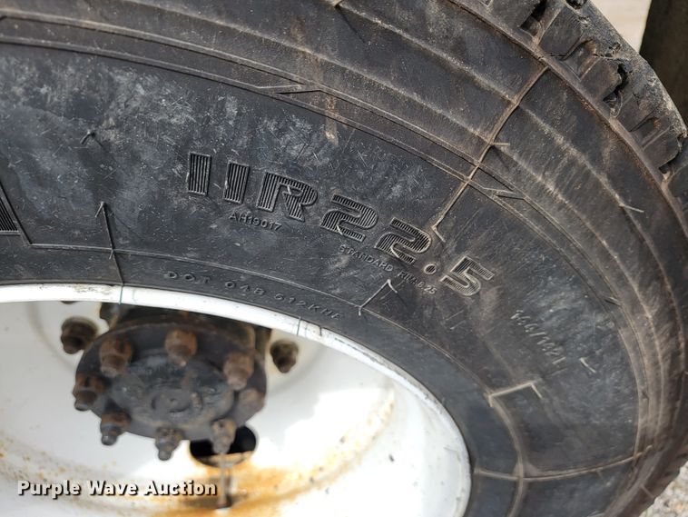 image for item JL9647 2009 International WorkStar 7500  dump truck