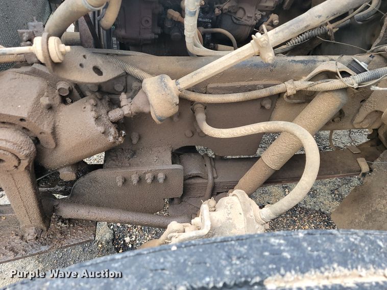 image for item JL9658 1988 International F1954  dump truck