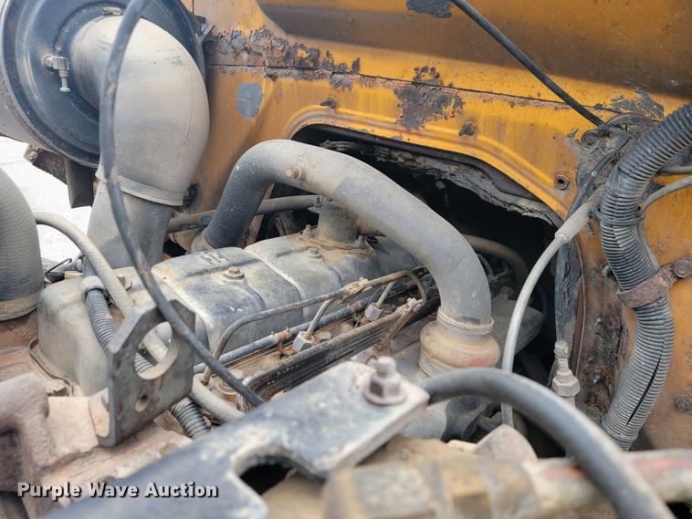 image for item JL9658 1988 International F1954  dump truck