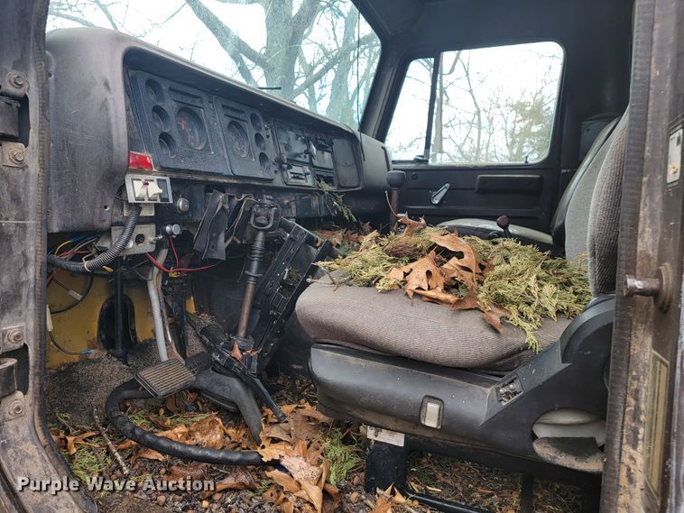 image for item JL9659 1988 International F1954  dump truck