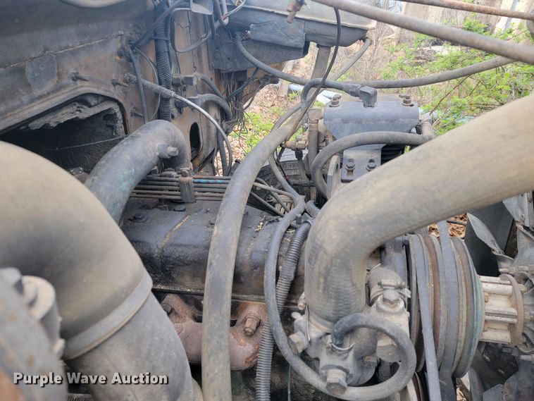 image for item JL9659 1988 International F1954  dump truck