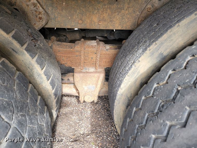 image for item JL9659 1988 International F1954  dump truck