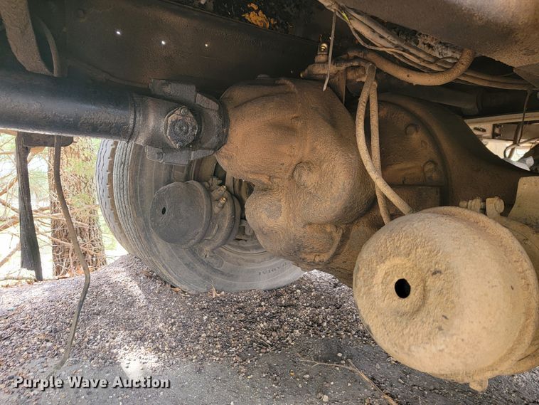 image for item JL9659 1988 International F1954  dump truck