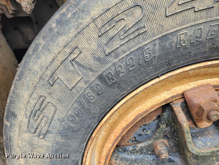 image for item JL9659 1988 International F1954  dump truck