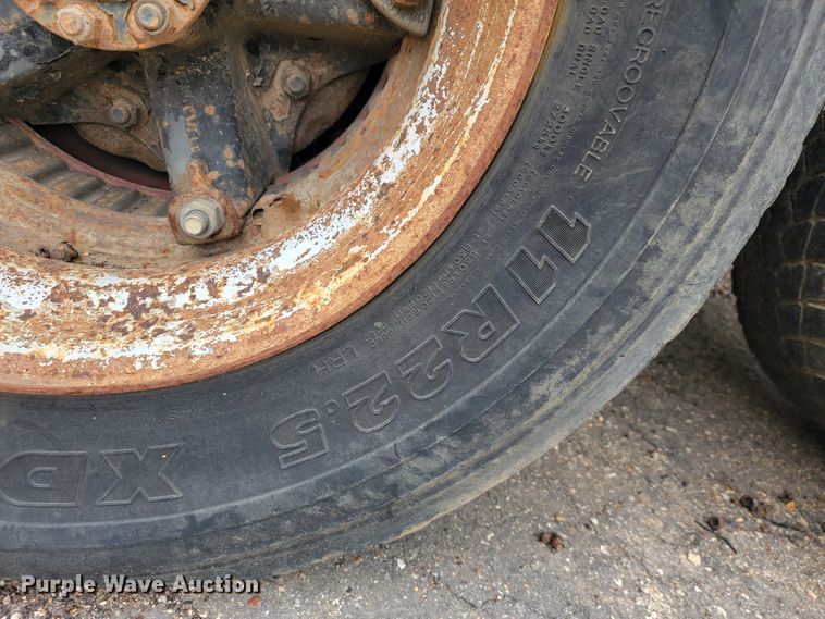 image for item JL9659 1988 International F1954  dump truck