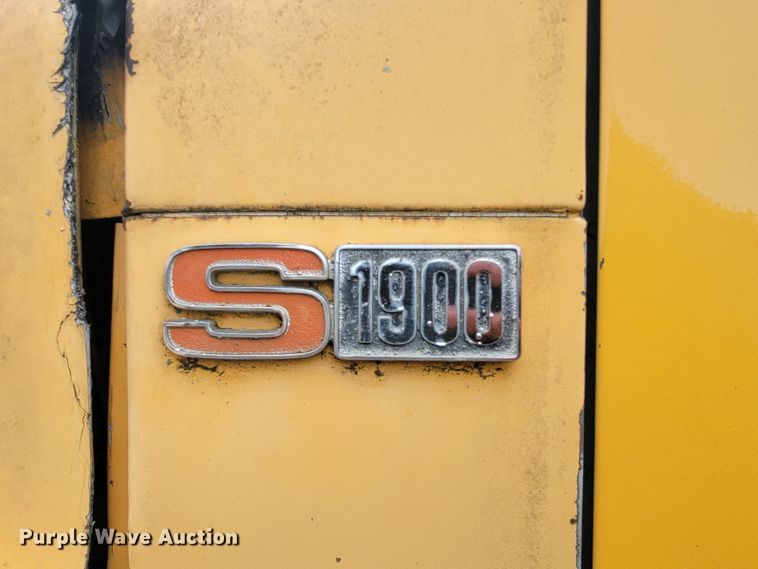 image for item JL9659 1988 International F1954  dump truck