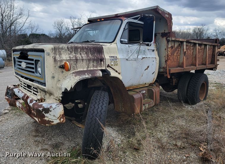 image for item JL9660 1977 Chevrolet C65  dump truck