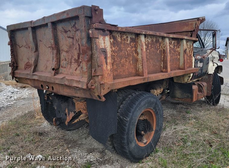 image for item JL9660 1977 Chevrolet C65  dump truck