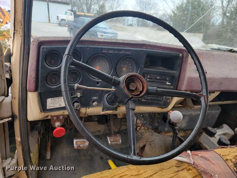 image for item JL9660 1977 Chevrolet C65  dump truck