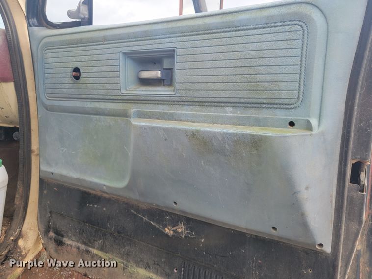 image for item JL9660 1977 Chevrolet C65  dump truck