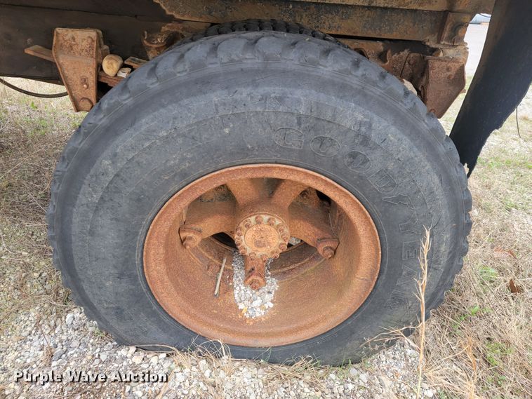 image for item JL9660 1977 Chevrolet C65  dump truck