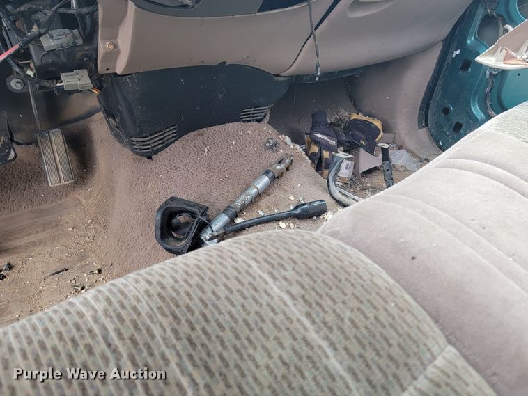 image for item JL9662 1998 Ford F150  SuperCab pickup truck