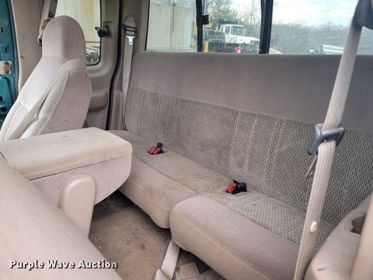 image for item JL9662 1998 Ford F150  SuperCab pickup truck