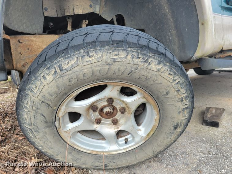 image for item JL9662 1998 Ford F150  SuperCab pickup truck