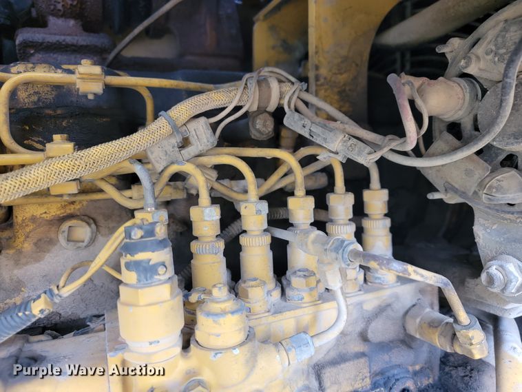 image for item JL9665 1995 John Deere 770BH  motor grader