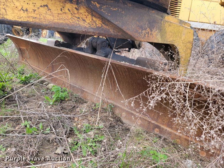 image for item JL9665 1995 John Deere 770BH  motor grader