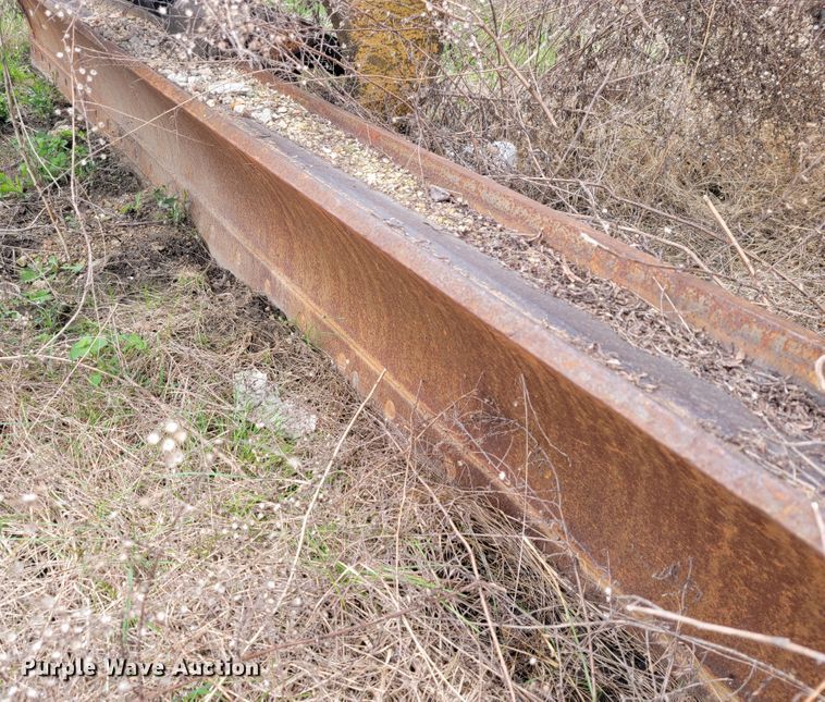 image for item JL9665 1995 John Deere 770BH  motor grader