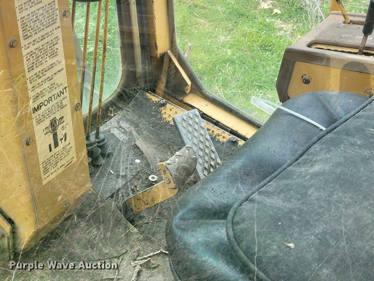 image for item JL9666 Dresser 850  motor grader