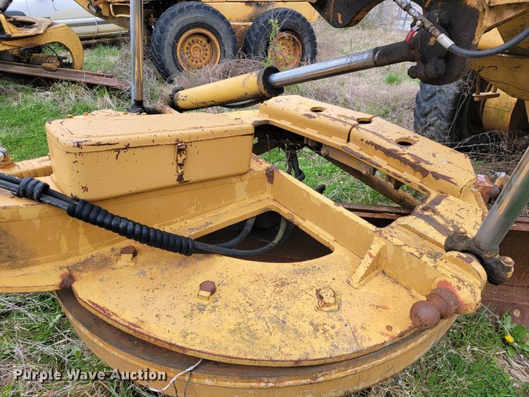 image for item JL9666 Dresser 850  motor grader