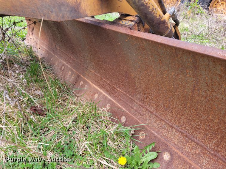 image for item JL9666 Dresser 850  motor grader