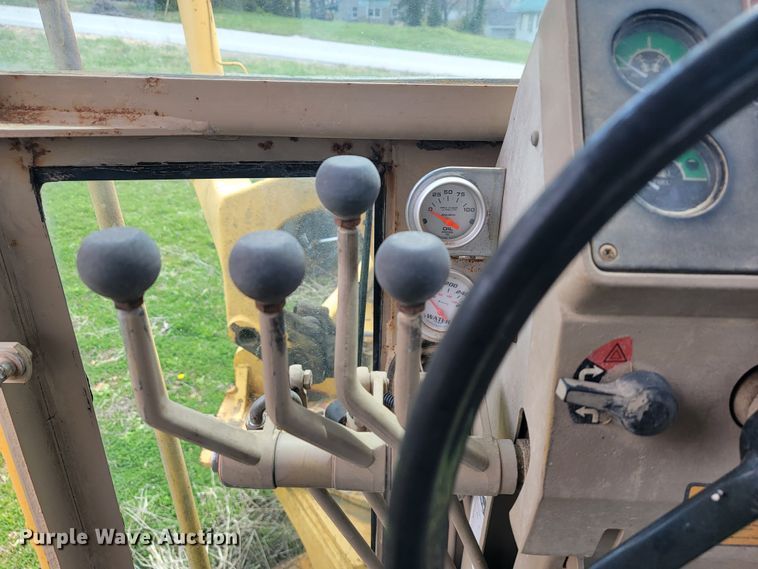 image for item JL9667 1996 John Deere 770BH  motor grader