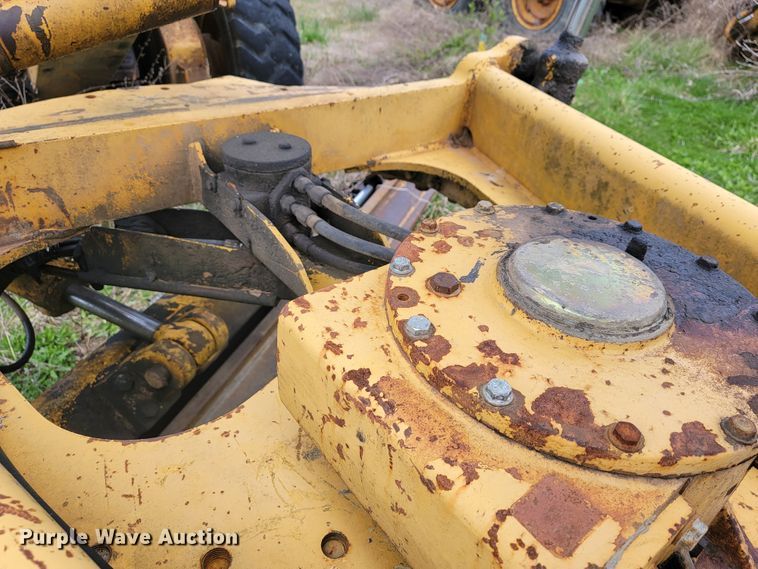 image for item JL9667 1996 John Deere 770BH  motor grader