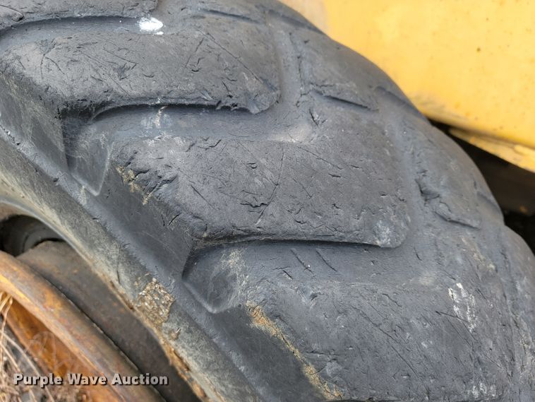 image for item JL9667 1996 John Deere 770BH  motor grader