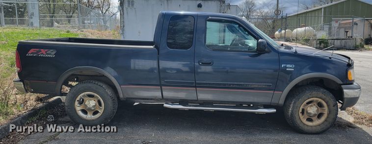image for item JL9669 2003 Ford F150  SuperCab pickup truck