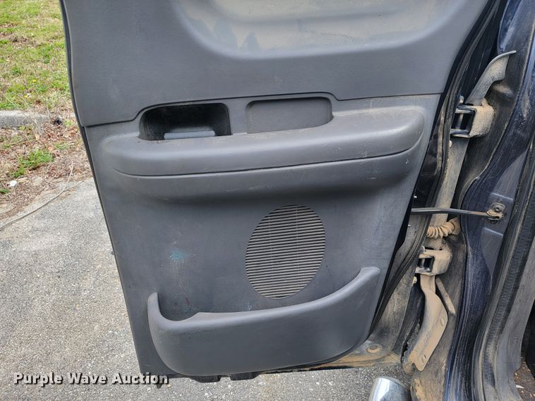 image for item JL9669 2003 Ford F150  SuperCab pickup truck