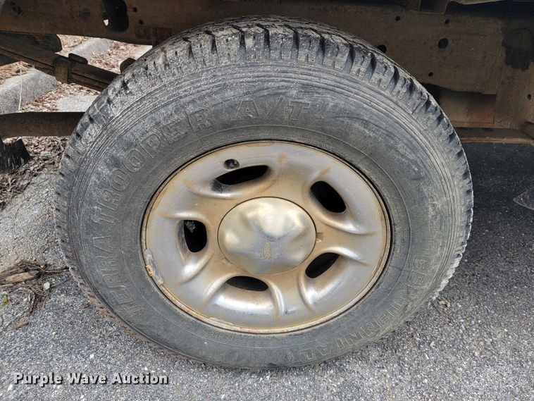 image for item JL9669 2003 Ford F150  SuperCab pickup truck