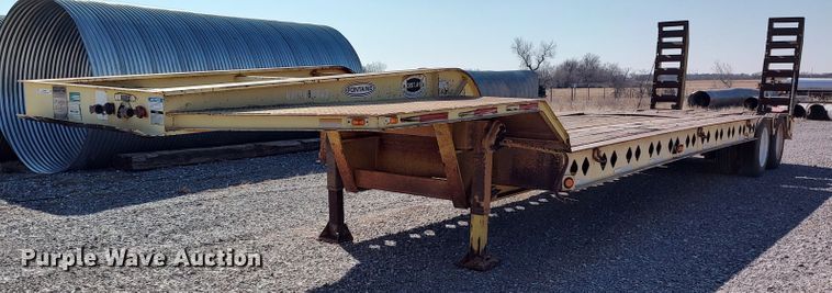 image for item JO9646 2004 Fontaine  equipment trailer